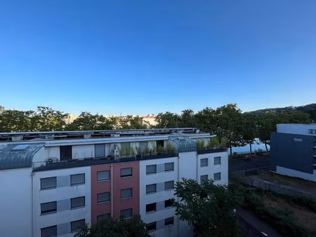location meublée appartement 2 pièces 50 m² à lyon 5ème (69005)  820 €