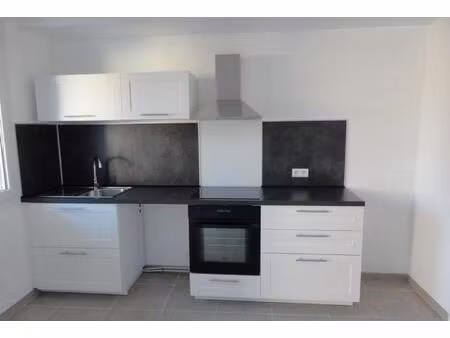 trés beau t3 de 78 m² – centre de manosque + cave de 12m² et garage de 34 m²
