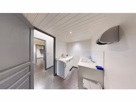local commercial le havre 9 pièces 110 m2