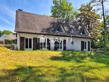 maison avec 3 chambres et grand terrain boisé