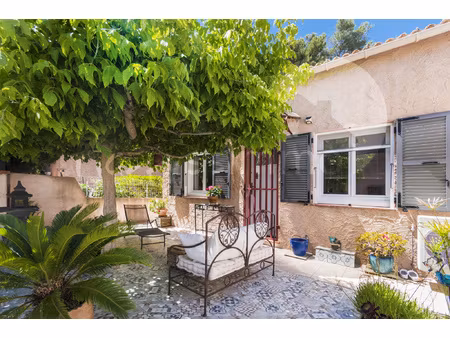maison de type 3 de 65 m2 avec 240 m2 de terrain  un garage