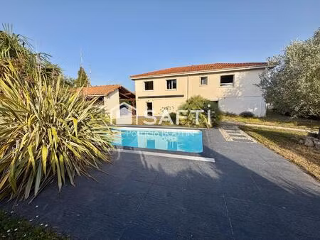 pavillon 5 chambres garage piscine et jardin a francois