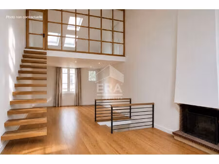 au coeur des batignolles - maison de caractère à rénover | 84 m² carrez / 101 m² au sol