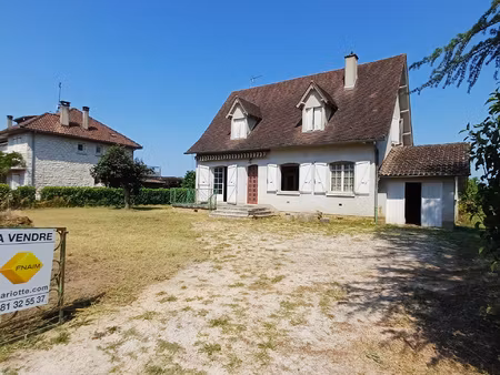 maison de belle facture a renover