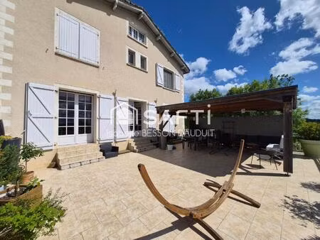maison de caractère avec piscine