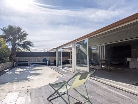 villa familiale 4 chambres avec piscine et garage gigean