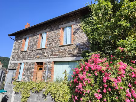 maison laval sur doulon