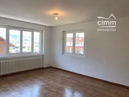 location appartement 4 pièces 85.2 m² à passy (71220)  1 095 €