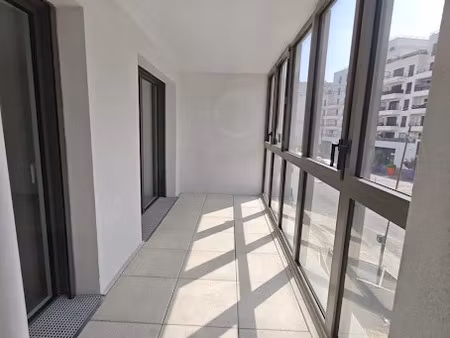 location appartement 4 pièces 92 m² à colombes (92700)  1 992 €