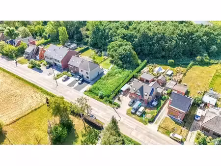 terrain à bâtir avec permis pour une villa circulaire exclus