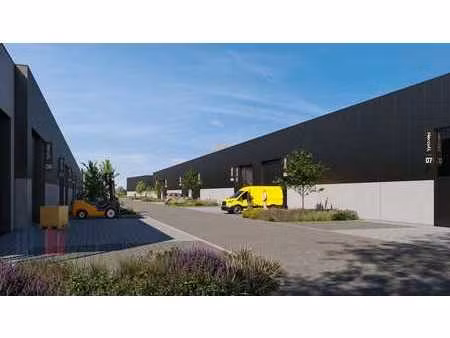 nouveau bâtiment kmo-unit de 288 m² près de l'a12
