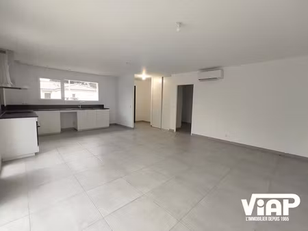 location maison 4 pièces 90 m² à limoges (87000)  1 000 €