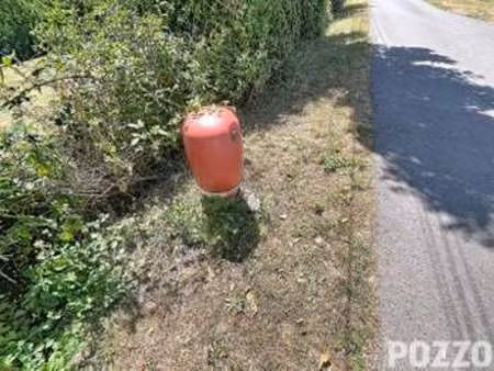 vente terrain à vire-normandie (14500) : à vendre / 7000m² vire-normandie