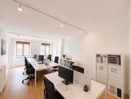 location locaux professionnels 82 m² à paris 12ème (75012)  3 487 €