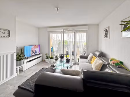 location appartement 2 pièces 45.54 m² à seysses (31600)  560 €