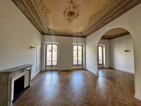 magnifique bureau/appartement de 160 m² au cur de nice