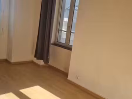 location appartement 4 pièces à morlaix (29600) : à louer 4 pièces / 85m² morlaix