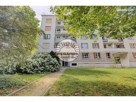 dampierre - 4p 73m² + 2 balcons avec vue degagee