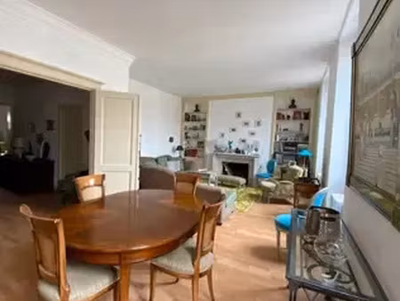grand 3 pièces 114 m2 avec terrasse bordeaux centre