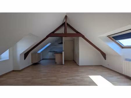 carquefou - appartement t2 28.01m² (50.96m² au sol) - centre-ville