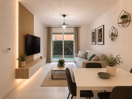 appartement t2 de 37 m2 avec une terrasse de 6 m2 + 1 pk