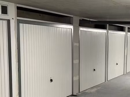 vente parking 12 m² à chambray-les-tours (37170)  19 900 €