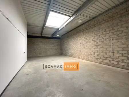 location local d’activités palaiseau 91120 159m²