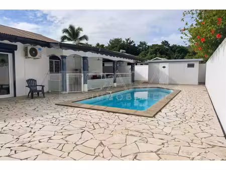 location maison 5 pièces 120 m² à remire montjoly (97354)  2 740 €