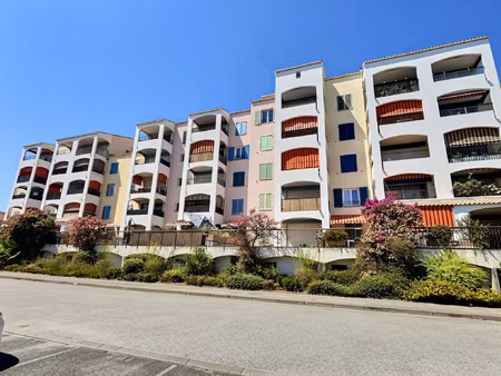 viager occupe - t5 de 108m2 - garage et parking - centre vil