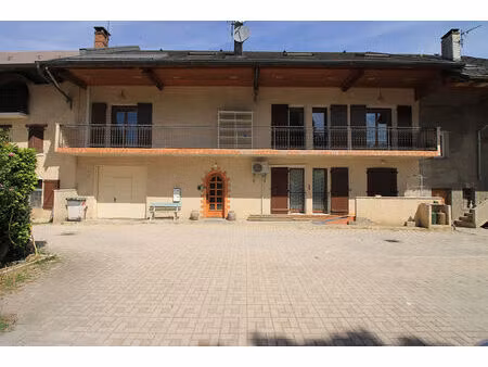 maison 12 pièces - porte de savoie - calme et verdure