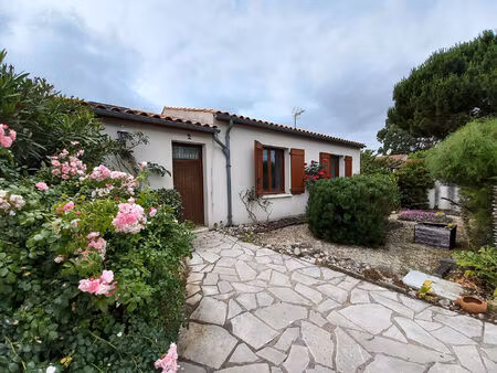 maison 3 chambres avec terrasse et jardin clos - résidence calme à faibles charges