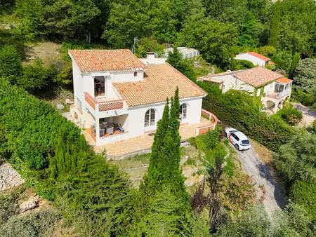 maison individuelle à gattières avec vue panoramique et piscine