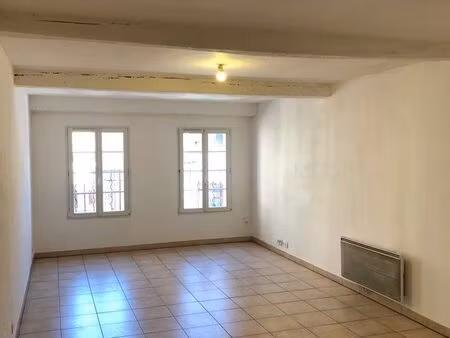 t2 50m2 à louer hypercentre