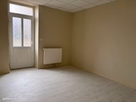 t5 - villers farlay - 128m²