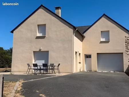 maison en campagne axe laval ernée proche chenes secs