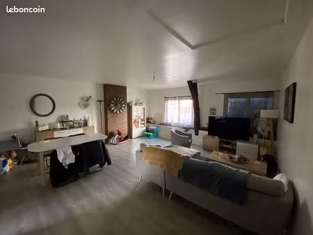 appartement 80 m2 2chambres sur malay le grand