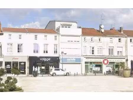 local commercial à louer