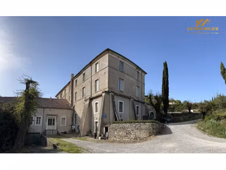 coux – immeuble de 17 lots à vendre