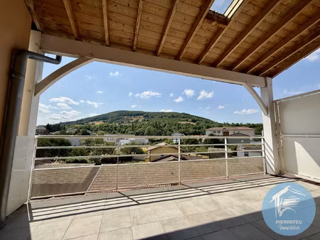 pontcharra centre - t3 traversant de 77m2 avec terrasse