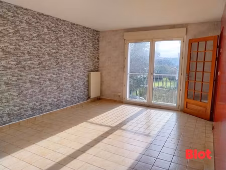 a vendre en exclusivité  belle opportunité pour cet appartement t4 quartier paramé centre 