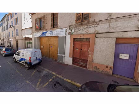 local de stockage avec bureau - 183 m2 - le muy