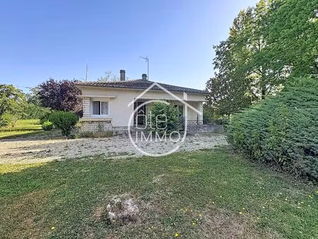 pineuilh : maison d'environ 85m2 avec beau jardin