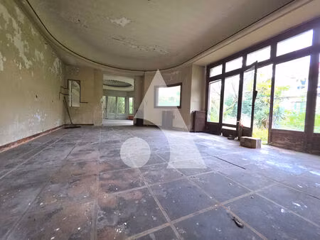 st maur  belle maison avec gros potentiel sur 395 m2 de terrain