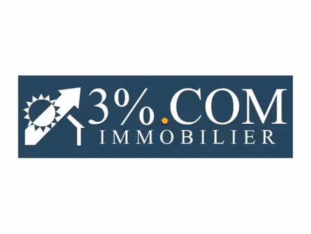 très belle propriété au calme proche des commodités