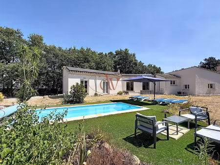 villa familiale avec piscine à laroque des alberes