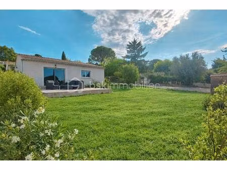 maison traditionnelle de 73 m² à visan
