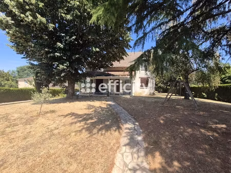 maison 7 pièces - 122 m²