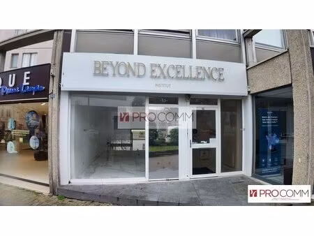 location commerce chartres 28000 120m²