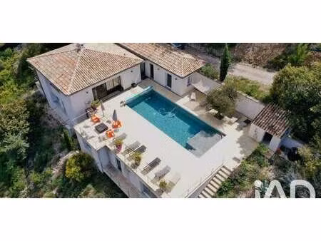 maison avec piscine et terrasse mollans-sur-ouvèze (26)
