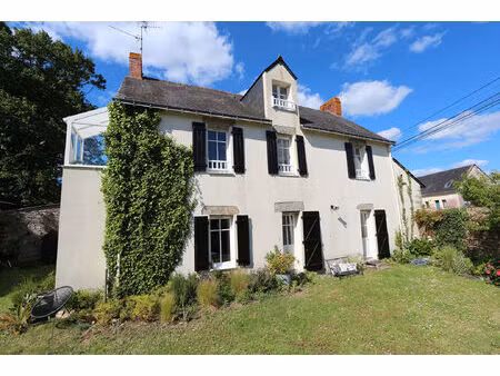 maison herbignac 9 pièce(s) 132.29 m² - au calme  ancien presbytère  132 m² habitables